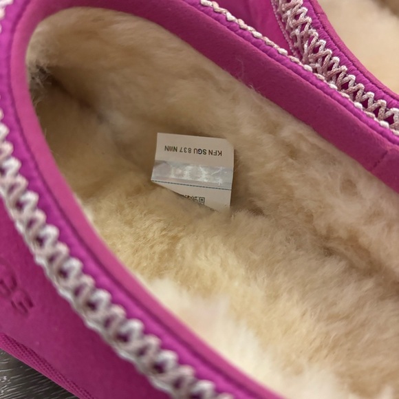 UGG | Kids Tasman II Slippers In Rock Rose Pink Size 4 NEW - Picture 6 of 9